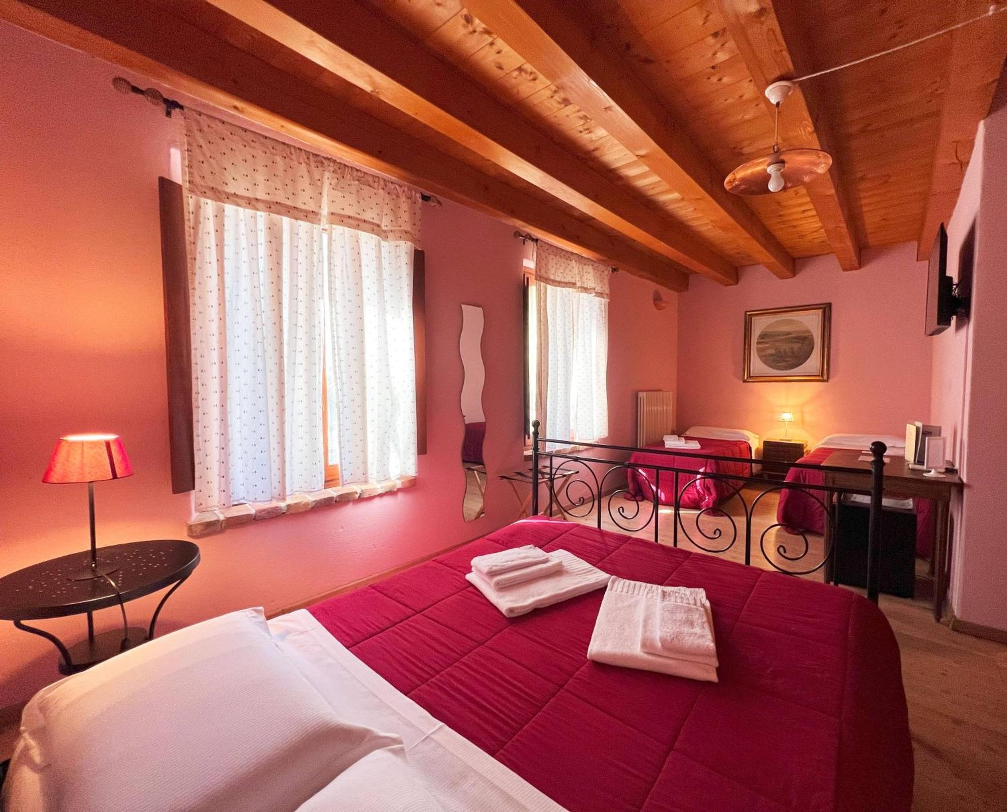 Agriturismo Corte Pellegrini San Martino Buon Albergo Εξωτερικό φωτογραφία